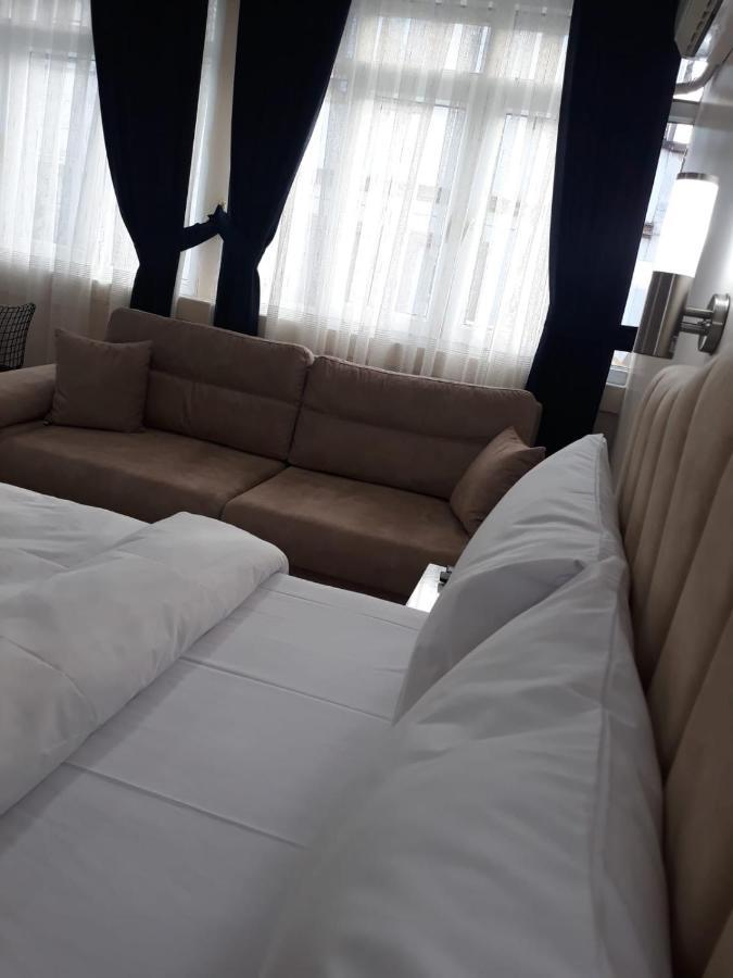 Taksim Pera Aparts Aparthotel Istanboel Buitenkant foto