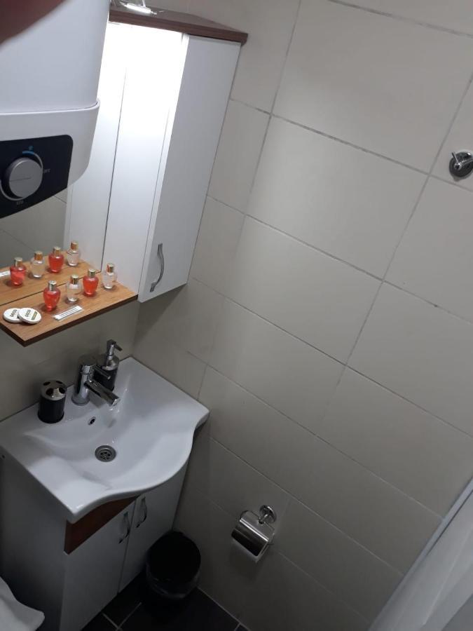 Taksim Pera Aparts Aparthotel Istanboel Buitenkant foto