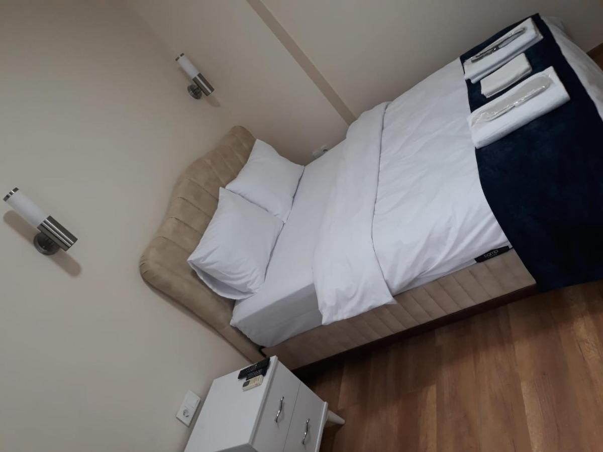 Taksim Pera Aparts Aparthotel Istanboel Buitenkant foto